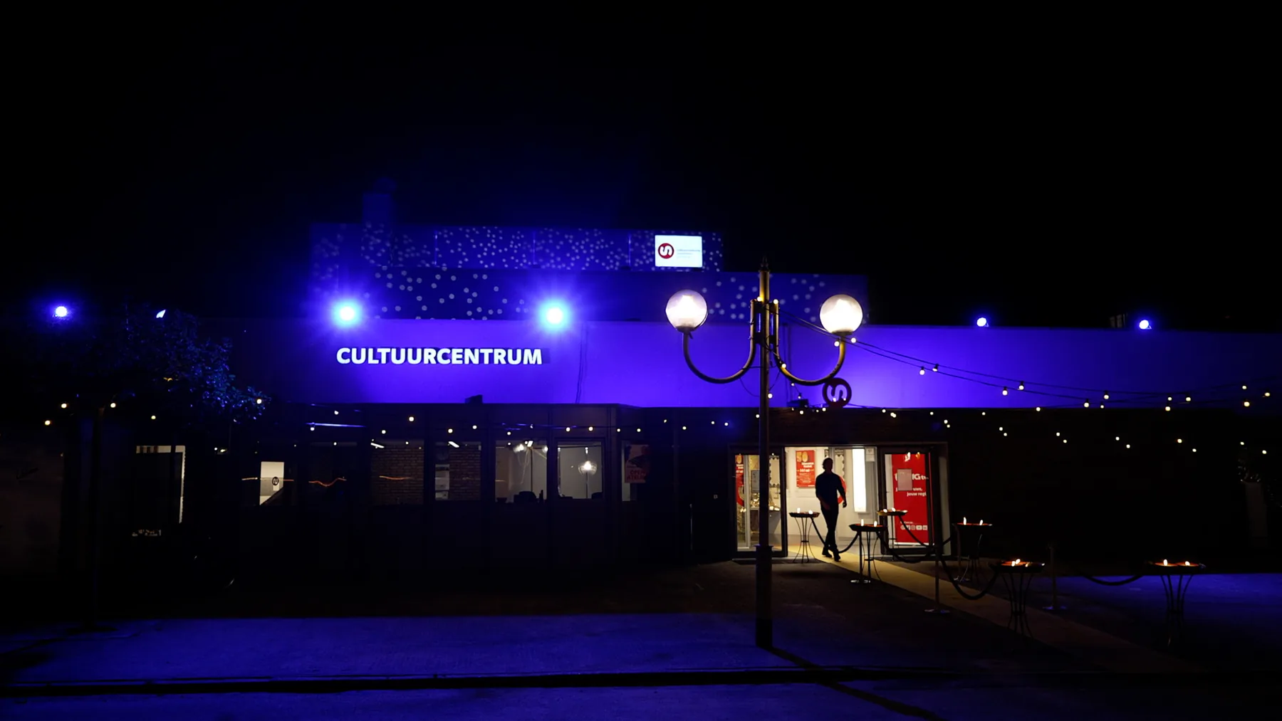 CC Strombeek bij avond